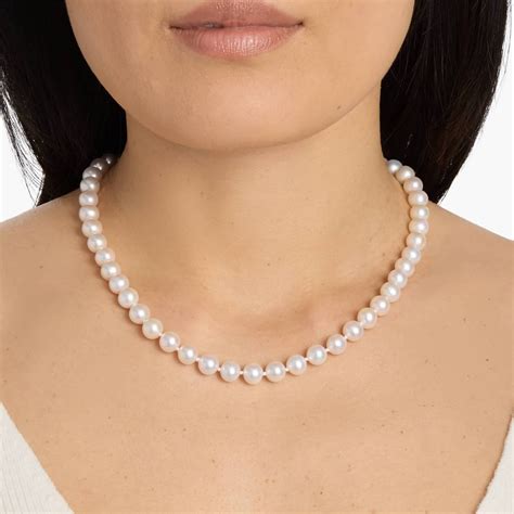 18" Freshwater Cultured Pearl Strand Necklace in 14k White Gold (8.0-8.5mm)