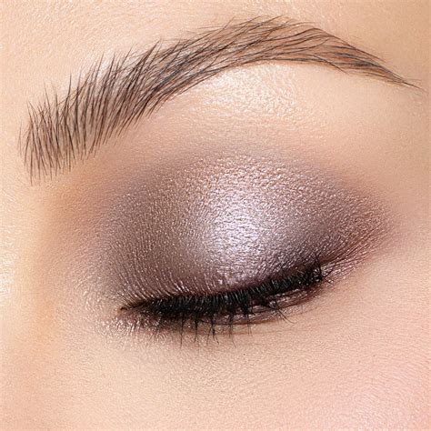 Ring Light | A Misty Neutral Mauve Shimmer Eyeshadow Stick – Runway Rogue