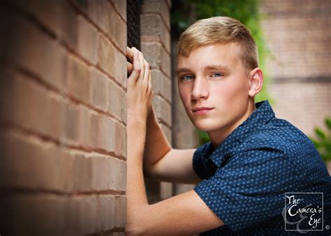 Luke – 2017 Owego Free Academy Senior | The Camera's Eye Studio