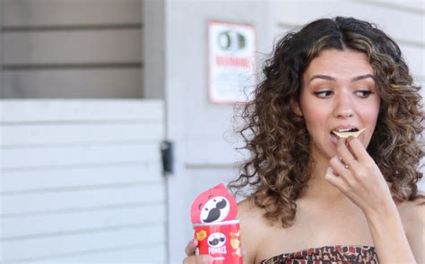 Home | Loose Lips Magazine