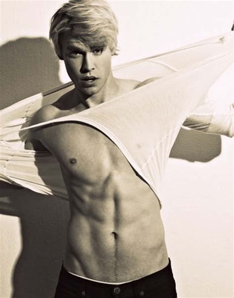 Shirtless Chord Overstreet | Hot Pics, Photos and Images