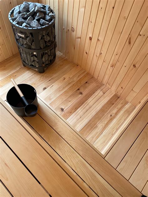 How Long Should You Stay in the Sauna? – Sip Saunas