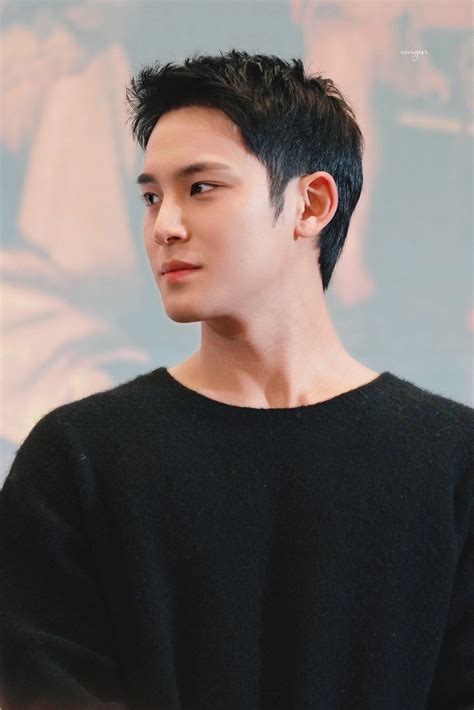 mingyu side profile mingyu haircut kim mingyu mingyu