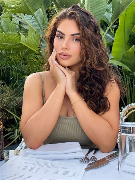 Pin by TheCasscapades on Cassiekaygee: twitter inspo | Curly hair