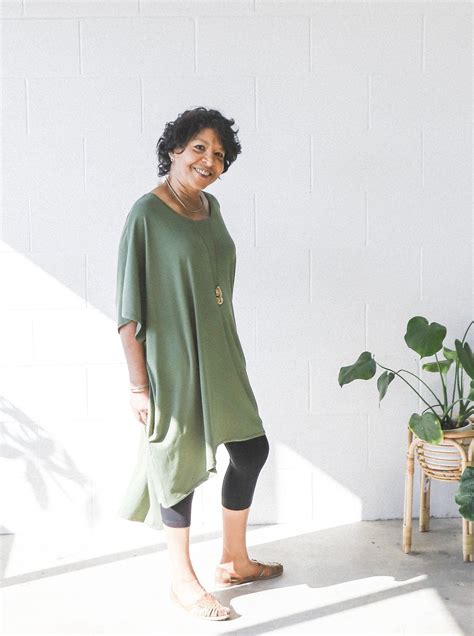 Lizzy Long Tunic Top – Sarah Sue Design