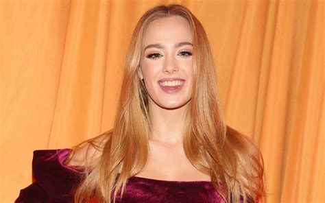 Wiktoria Gasiewska 003 - Tapety na Pulpit