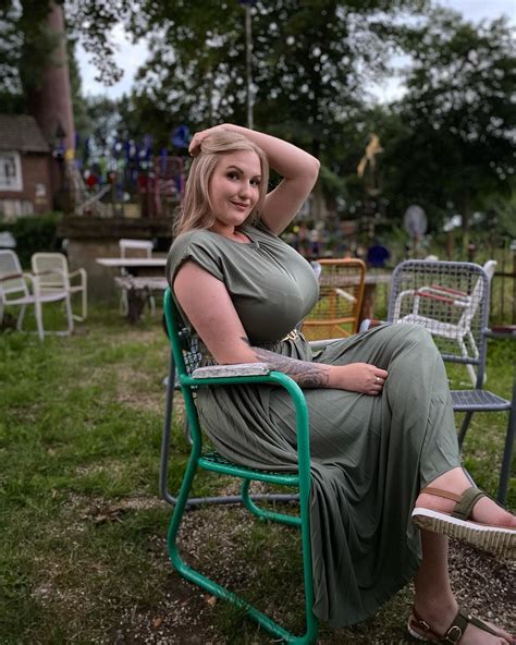 Who is Kira Liv? Career,Family,Net Worth,Age,Height Bio 2025