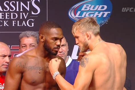 Jon Jones Vs Alexander Gustafsson Highlights
