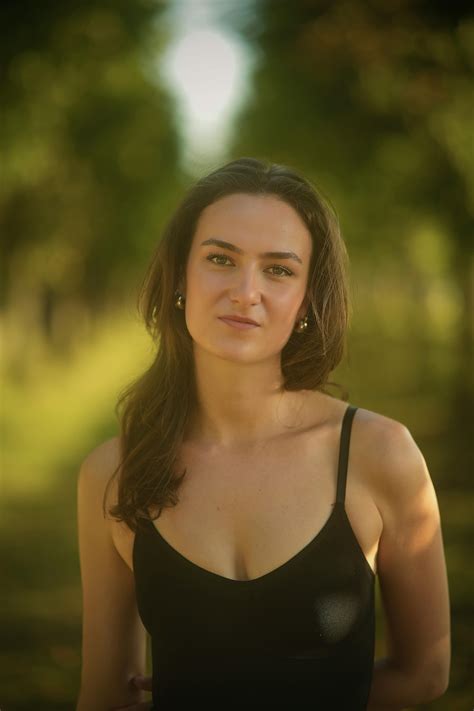 Nude Mature Women Solo