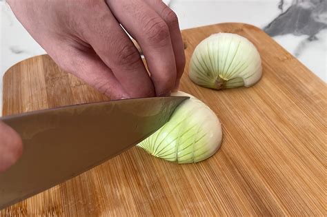 Как порезать овощи: кубиками, слайсами, соломкой, дольками