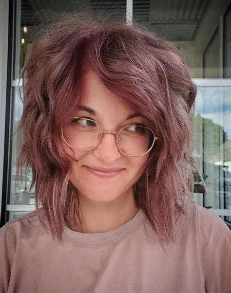 35 Trendiest Shaggy Bob Hairstyles to Sport in 2025