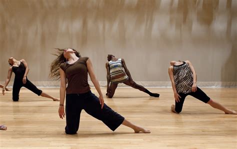 Students work with top professional choreographers in “˜First Hand