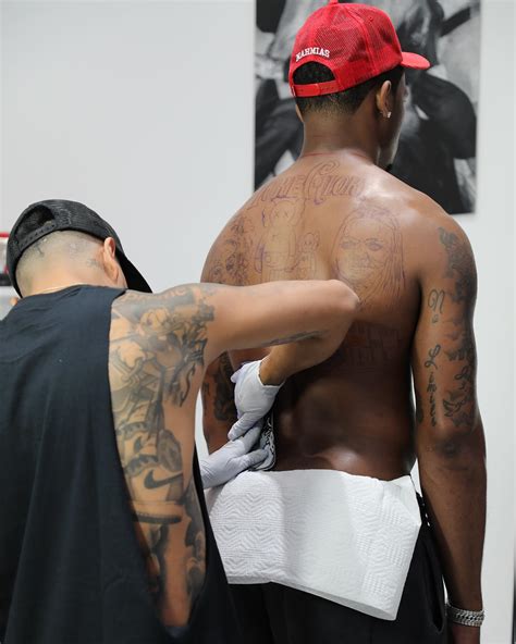 Cleveland Browns star Deshaun Watson's huge new back tattoo revealed ...