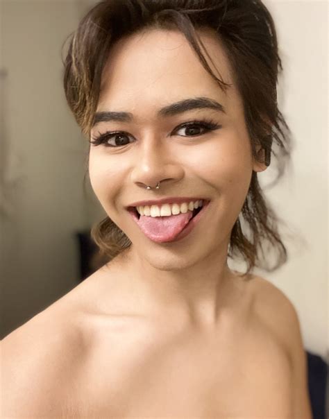 KianaVi : r/KiyanaVi_Kianavi