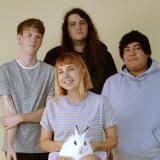 PROM QUEEN: deutsche Übersetzung von Beach Bunny