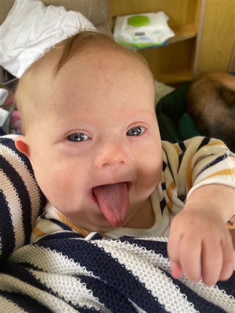 5 tips for breastfeeding your baby with Down syndrome - Boobingit