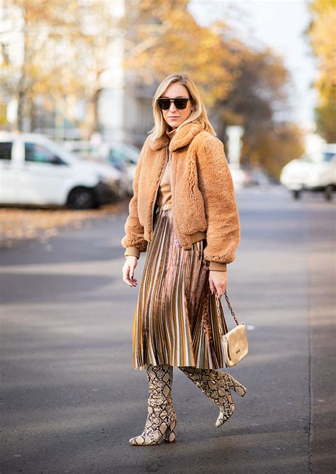 stylish  trends  ditch   wear