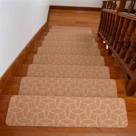 Self-Adhesive Non-Slip Stair Treads Rug, Carpet Stair Mats for Indoor