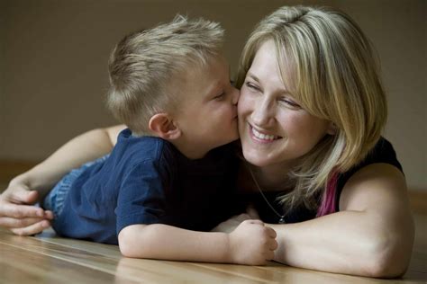 10 Best Communion Scriptures To Read For Communion