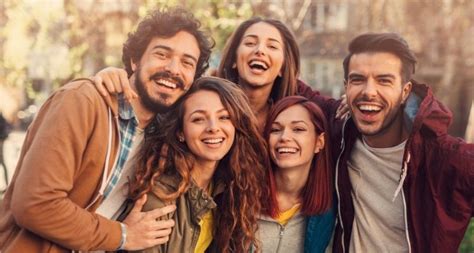 los mejores temas de conversacion  hablar  los amigos