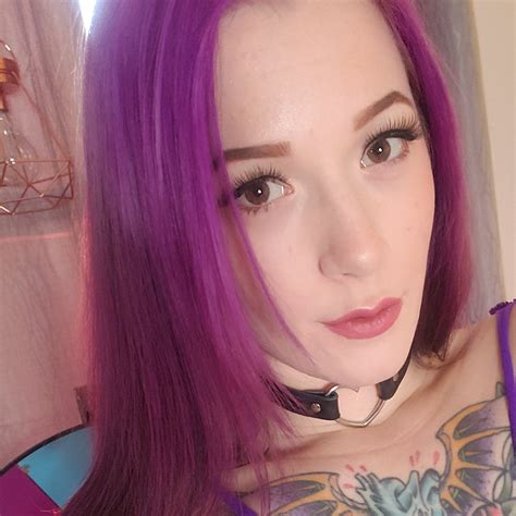 TW Pornstars - 1 pic. __F3LIN3__. Twitter. Im purple again 💜. 11:43 PM