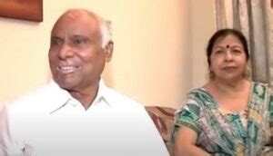 Chandan Prabhakar Wiki, Age, Wife, Children, Family, Biography & More ...