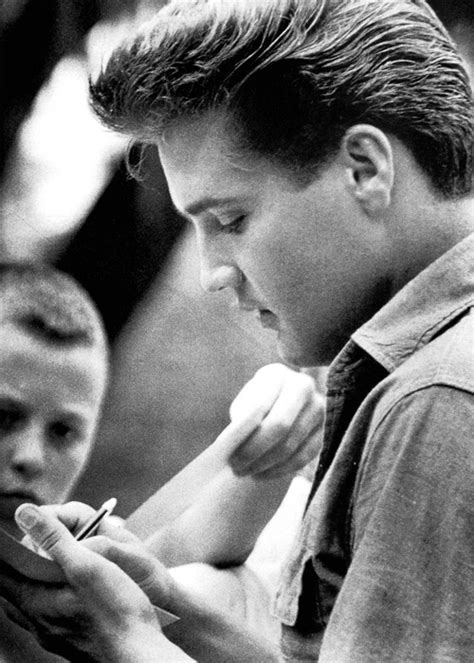 images  elvis presley young beautiful  pinterest