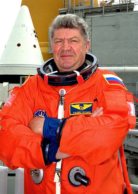 Дважды Герой Советского Союза Рюмин Валерий Викторович :: Фотодокументы ...