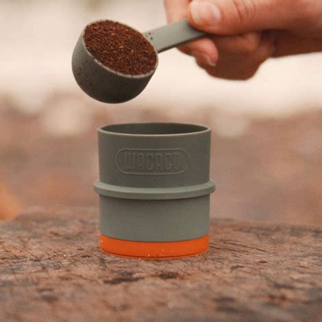 Portable coffee machine Wacaco Pipamoka | Coffee Friend