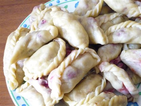 Вареники с вишней по-домашнему рецепт – Русская кухня: Выпечка и ...