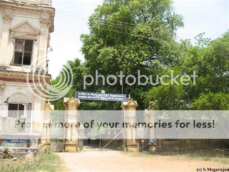 Travelogues of Megarajan in India: S.V. Nagaram Aranmanai - Arani