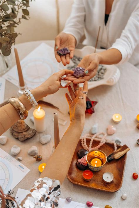 Integrating Influencer Marketing with Traditional Media: A Holistic