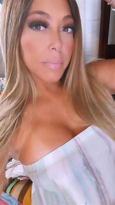 Elizabeth Woods : r/ElizabethWoods