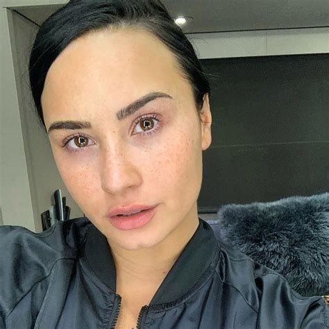 demi lovato nude fakes 3