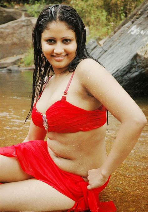 Sexy Nangi Actress Movie Gallery Photos - Latest Bollywood
