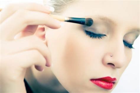 Урок макияжа. Как корректировать форму глаз с помощью косметики! 💋💄😍 В ...