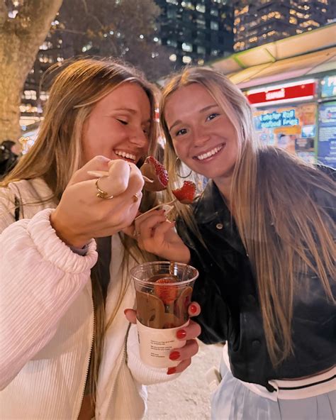 Sentnertwins - Sentnertwins added a new photo.