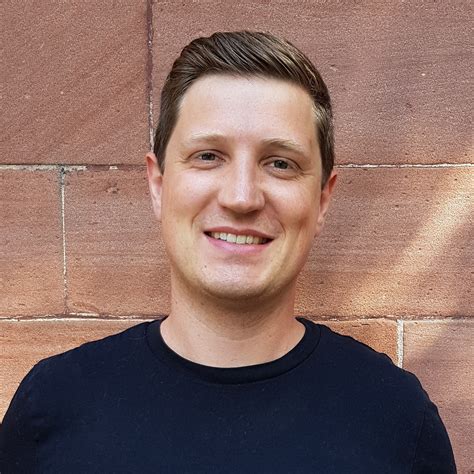 R Programming & Data Science (Moderated by Statistics Globe) | Looking