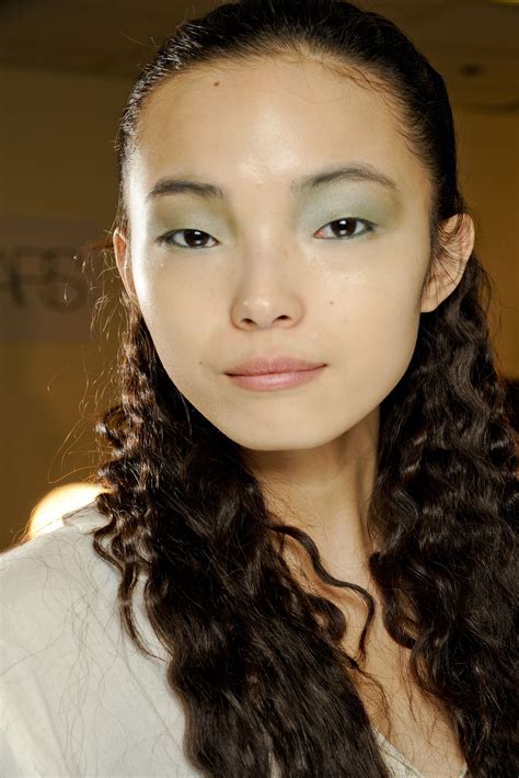 est100 一些攝影(some photos): Xiao Wen Ju 雎曉雯