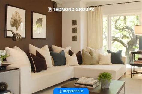 dinding perpaduan warna coklat tua  warna  atap upvc