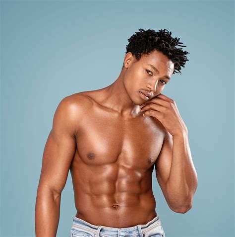 5 Essential Steps To Smooth Operator: The Ultimate Guide To Trimming Men's Body Hair