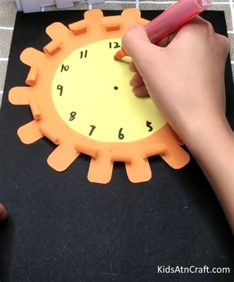 How To Make Sunflower Clock Craft Using Paper - Kids Art & Craft