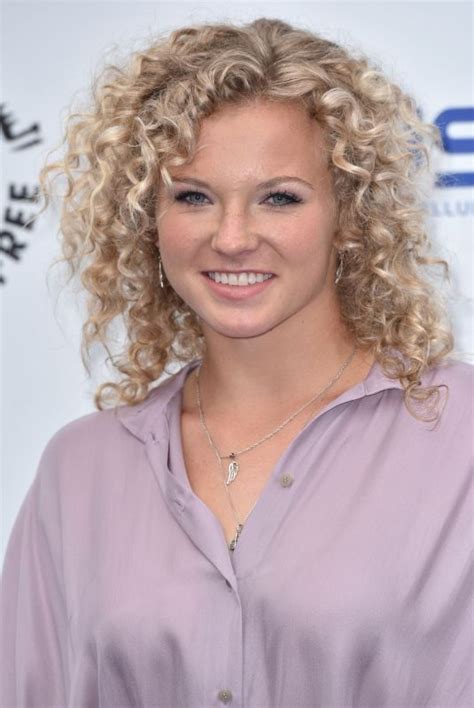 Katerina Siniakova – HawtCelebs