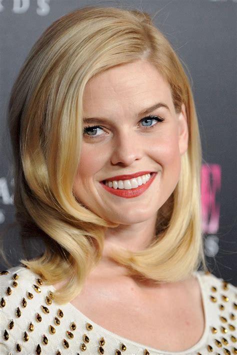 Alice Eve : sa biographie, filmographie, et quelques photos