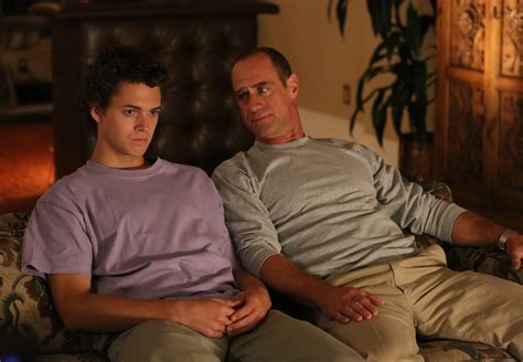 Meloni stands out in new sitcom ‘Surviving Jack’