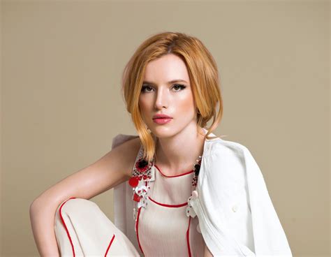 Stunning HD Wallpaper of Bell Thorne: American Model & Actress