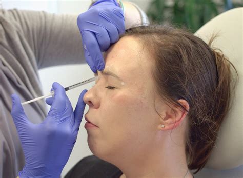 What to Expect in an Introductory Botox® Training Course | IAPAM