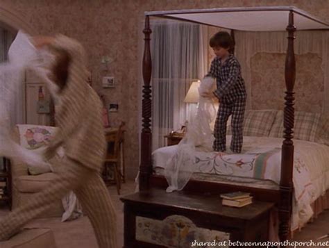 The Shocking Revelation: My Stepmom Shared My Hotel Bed. - 84heewm