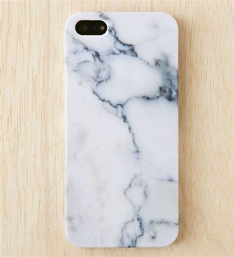 Chic, Silly, Sparkly, and More: 27 Petite iPhone Cases If You're