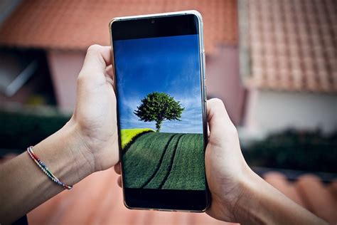 macam ukuran layar handphone  resolusi layarnya teknosional